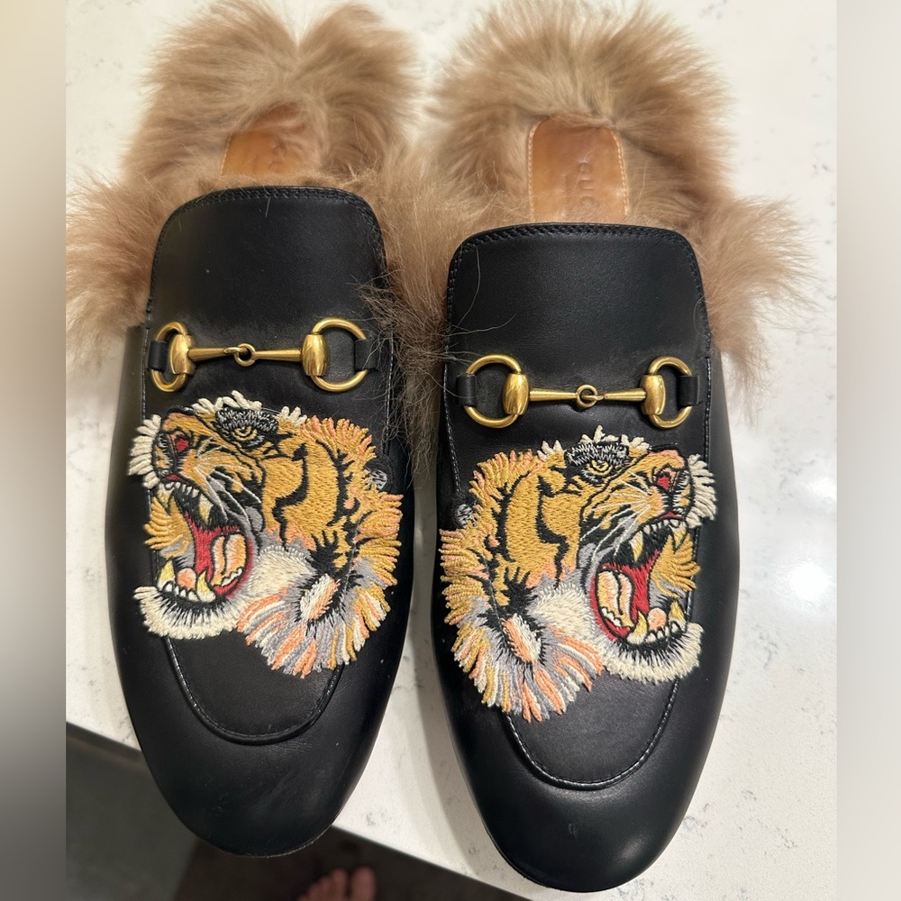 Gucci Princetown slides tiger with fur Size 40.5